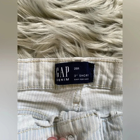 Gap striped jean shorts - Picture 5 of 9